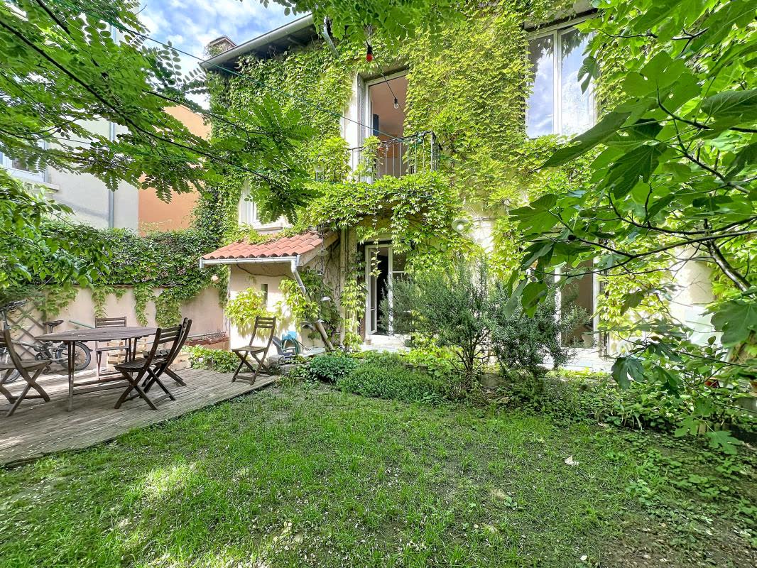 T5 · maison meublée · 4 chambres · 150 m² · terrasse · jardin · 69008 · Lyon