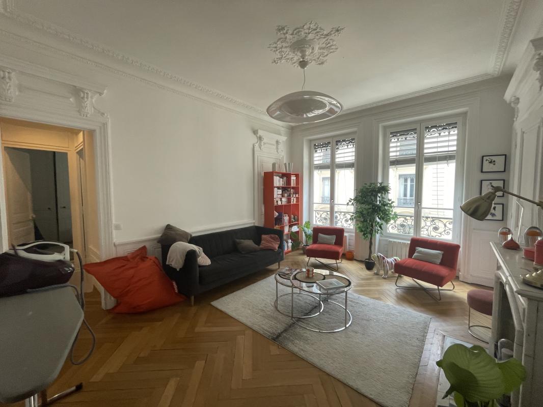 T5 · 130.16 m² · 69002 · Lyon