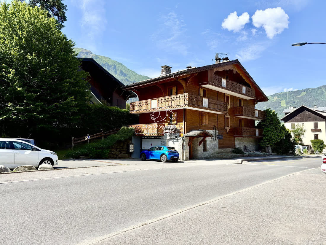 Garage à vendre · Les Houches
