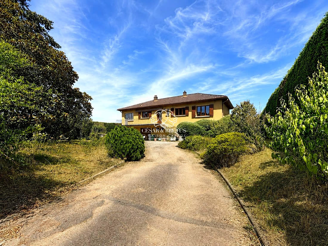 Maison familiale centre de la Tour de salvagny