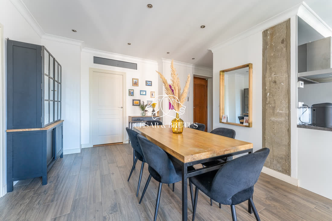 Rare Part-Dieu : Magnifique T3/4 de 76 m² avec double séjour et cave · Lyon 3eème