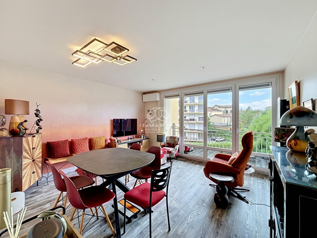 T3 rénové avec balcon, ascenseur et clim · aucun travaux