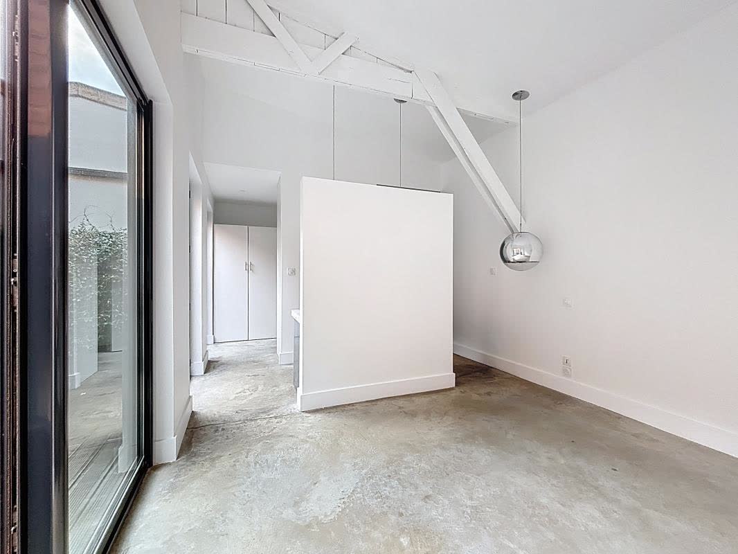 Loft T5 · 213 m² · climatisation · terrasse · 69009 · Lyon