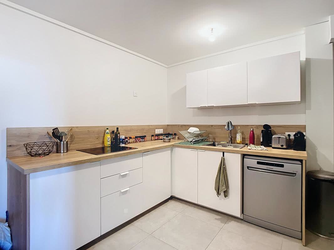 Chambre en colocation meublée · 69008 Lyon 1er